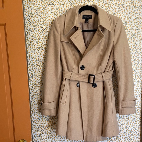 Victoria's Secret Jackets & Blazers - Victoria's Secret Classic Tan Trench Coat